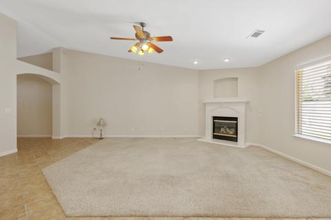 1813 Sutter Cir, Tulare, CA 93274 photo 12