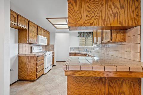623 Moore Cir, Exeter, CA 93221 photo 9