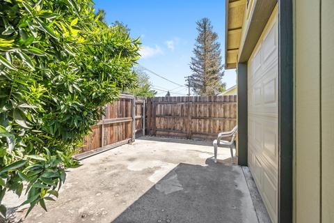 623 Moore Cir, Exeter, CA 93221 photo 31
