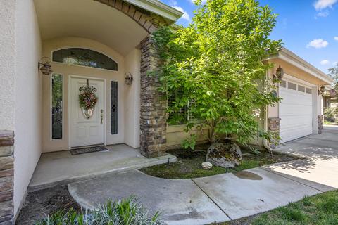 736 Davis Ave, Exeter, CA 93221 photo 2
