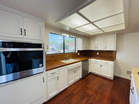 1835 E Seeger Ct, Visalia, CA 93292 photo 9
