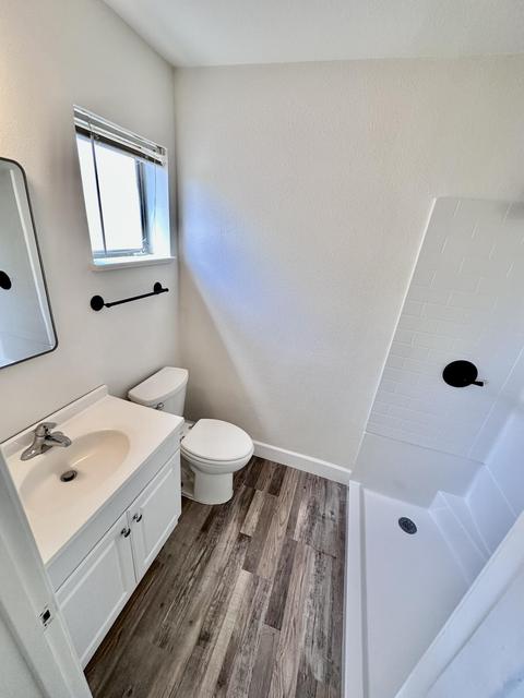 706 E Cedar St, Exeter, CA 93221 photo 23