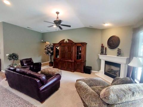 3533 E Howard Ave, Visalia, CA 93292 photo 7