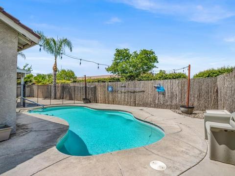 1125 E Cinnamon Dr, Lemoore, CA 93245 photo 32