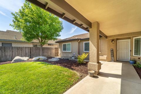 2575 Elsinore St, Tulare, CA 93274 photo 4