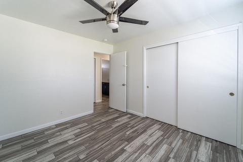 2575 Elsinore St, Tulare, CA 93274 photo 15
