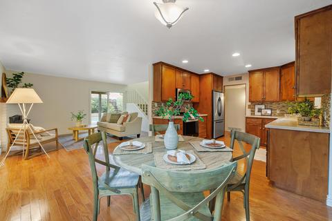 2404 E Howard Ave, Visalia, CA 93292 photo 11