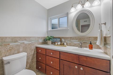 2404 E Howard Ave, Visalia, CA 93292 photo 20