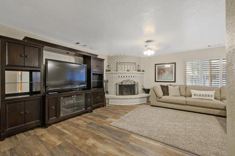 32281 River View Dr, Springville, CA 93265 photo 9