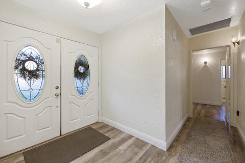 32281 River View Dr, Springville, CA 93265 photo 5