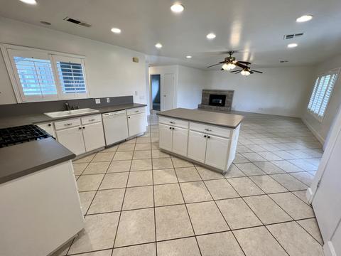 3117 E Laurel Ave, Visalia, CA 93292 photo 8