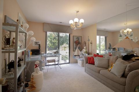 813 W Vine St, Exeter, CA 93221 photo 17