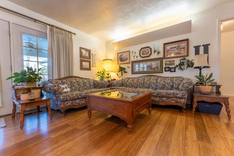 1719 E Academy Ave, Tulare, CA 93274 photo 37