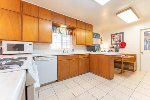 1719 E Academy Ave, Tulare, CA 93274 photo 25