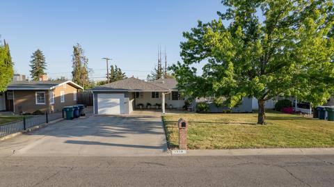 1719 E Academy Ave, Tulare, CA 93274 photo 3