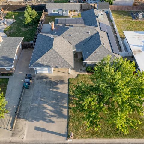 1719 E Academy Ave, Tulare, CA 93274 photo 6