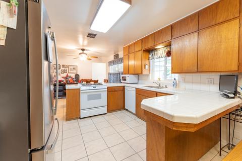 1719 E Academy Ave, Tulare, CA 93274 photo 27