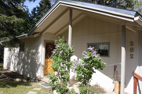 282 Goodan Ct, Springville, CA 93265