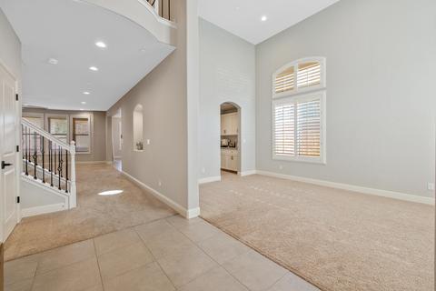 1177 Encino Ave, Clovis, CA 93619 photo 9