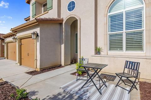 1177 Encino Ave, Clovis, CA 93619 photo 4