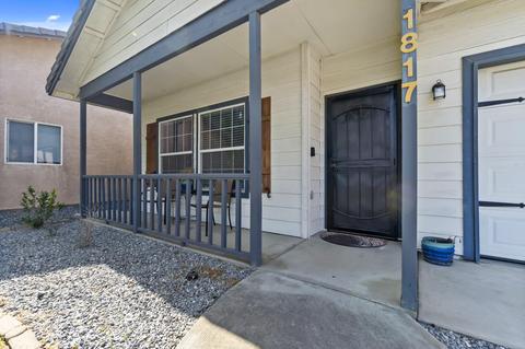 1817 E Harter Ct, Visalia, CA 93292 photo 3