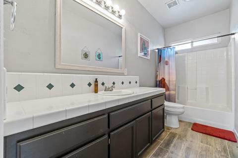 1817 E Harter Ct, Visalia, CA 93292 photo 18