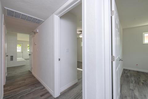 740 E Harvard Ave, Dinuba, CA 93618 photo 13