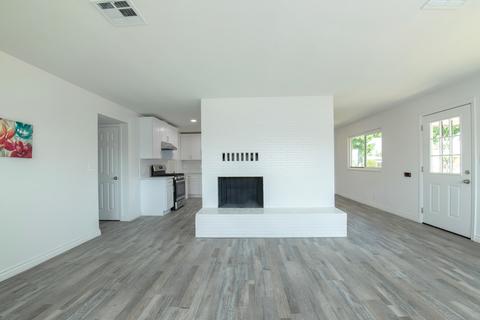 740 E Harvard Ave, Dinuba, CA 93618 photo 24
