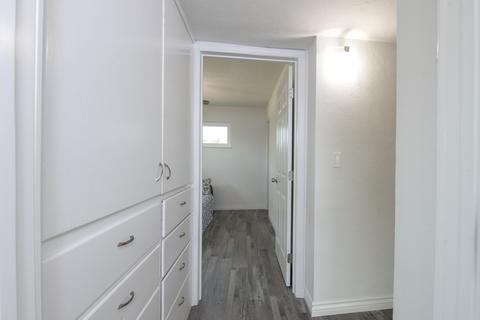 740 E Harvard Ave, Dinuba, CA 93618 photo 10
