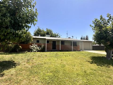 918 S Western St, Porterville, CA 93257