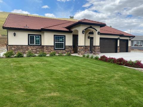 16727 Deer Creek Dr, Springville, CA 93265