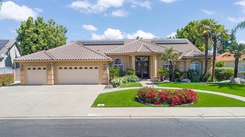 1984 Bordeaux Dr, Tulare, CA 93274