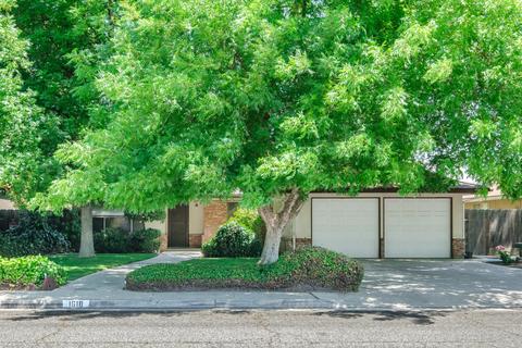1618 S Riverview Ave, Reedley, CA 93654