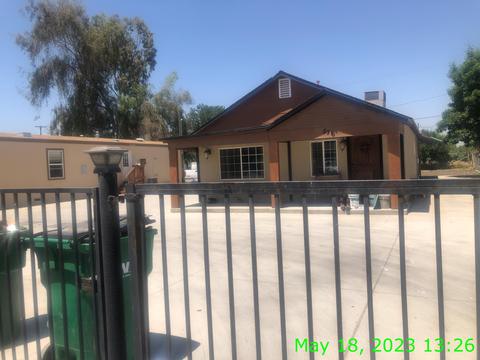 576 W Matheny Ave, Tulare, CA 93274