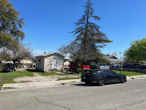 745 Gardner Ave, Corcoran, CA 93212