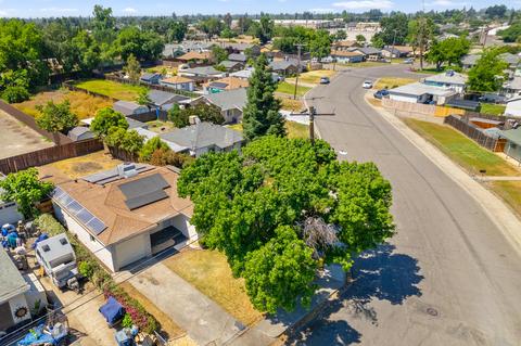 801 E Laurel Ave, Visalia, CA 93292 photo 39