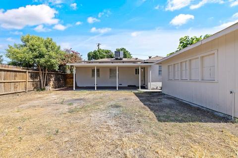 801 E Laurel Ave, Visalia, CA 93292 photo 32