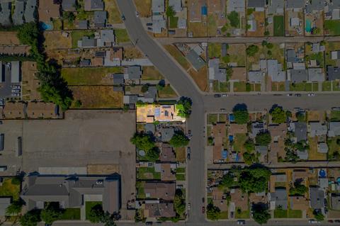 801 E Laurel Ave, Visalia, CA 93292 photo 40