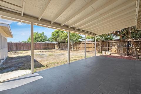 801 E Laurel Ave, Visalia, CA 93292 photo 27