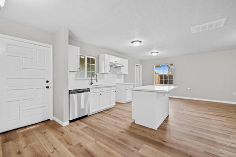 117 Bryant Ct, Exeter, CA 93221 photo 4