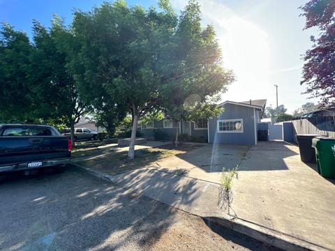 22734 Road 130, Tulare, CA 93274