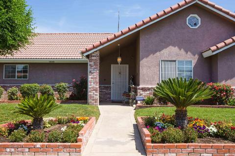 1880 E Ash Ave, Tulare, CA 93274 photo 4