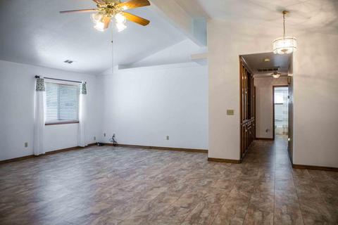 1880 E Ash Ave, Tulare, CA 93274 photo 12