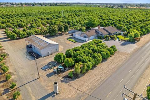 325 E Marinette Ave, Exeter, CA 93221 photo 12