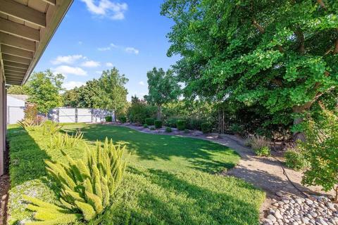 325 E Marinette Ave, Exeter, CA 93221 photo 54
