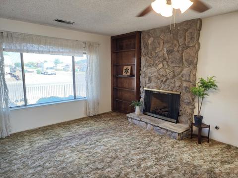 3653 Wright St, Selma, CA 93662 photo 17