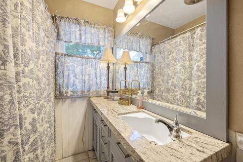 150 E Chestnut St, Exeter, CA 93221 photo 19