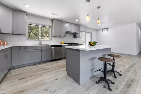 42923 N Fork Dr, Three Rivers, CA 93271 photo 9