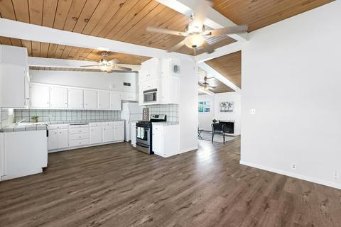 1462 E Academy Ave, Tulare, CA 93274 photo 11