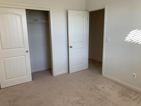 1230 Caddie Loop, Lemoore, CA 93245 photo 10